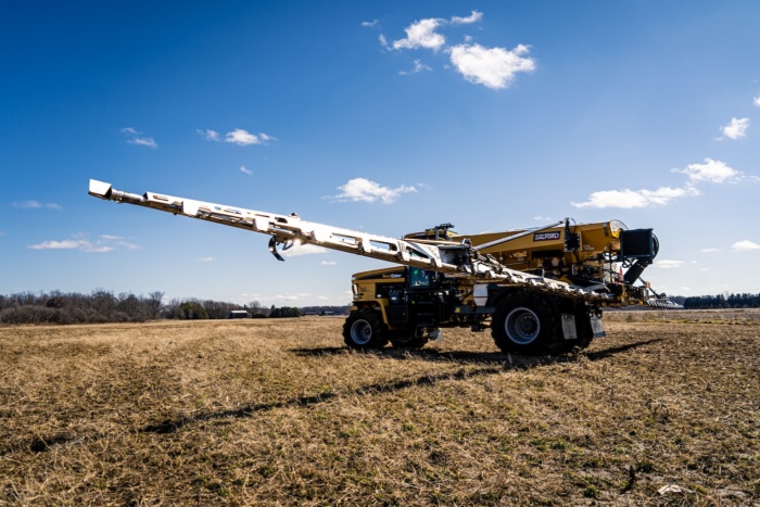 Salford AB300 for AGCO 8400