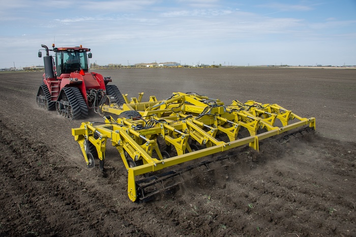Degelman Heavy Duty Staggered Ripper