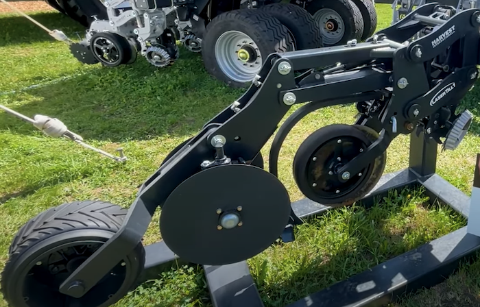 Harvest International LaserTill 1 Strip-Till Row Unit